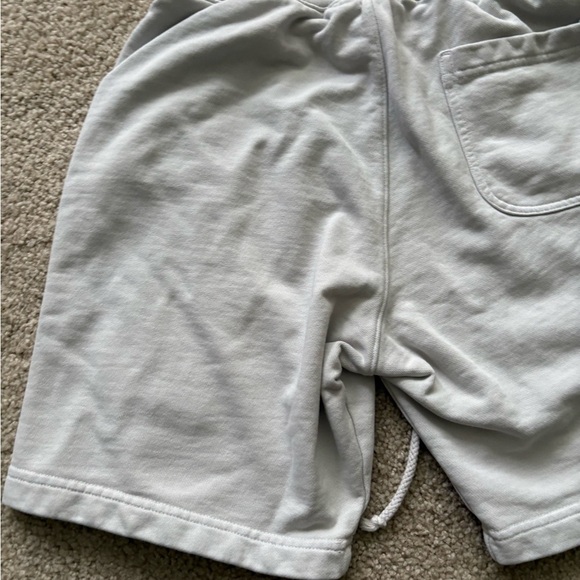 Madhappy peace sign sweat cotton stretchy comfort inseam 8 sweat shorts size xs - Picture 12 of 16